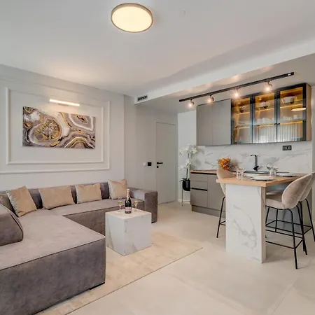 Beachfront Holiday Apartment Split