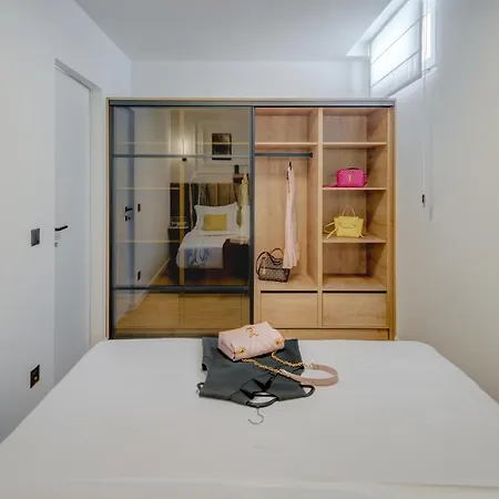 Beachfront Holiday Apartment Split